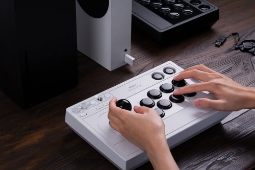 Xbox-licensed Arcade Stick Lets You Play Modern Games with the Nostalgia of a Retro Controller