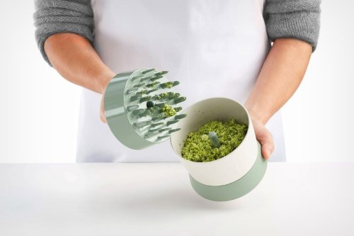 This Vegetable Ricer lets you switch to a healthier diet after your Thanksgiving binge!