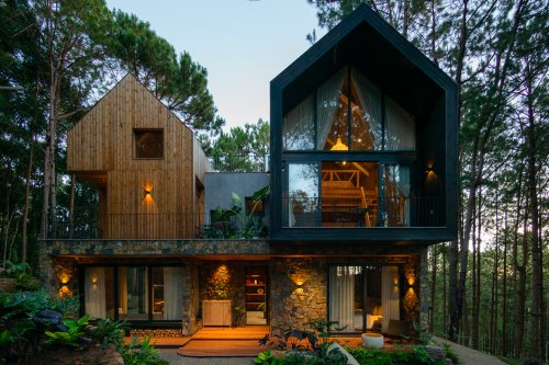 This quaint wooden villa in the Vietnam countryside encourages a serene human-nature connection