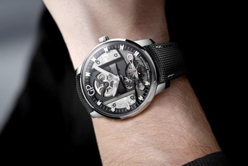 Girard-Perregaux’s Luxury Timepiece Features 4.5 Billion-Year-Old Meteorite on its Dial
