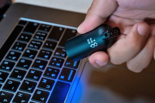 This tiny portable UV flashlight lets you instantly disinfect objects and surfaces in 10 seconds, killing 99.9% germs