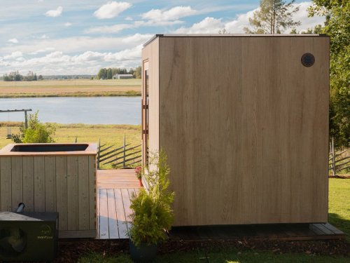 First Solar-Powered & Off-Grid Sauna In The US Combines Finnish Tradition With Sustainable Innovation