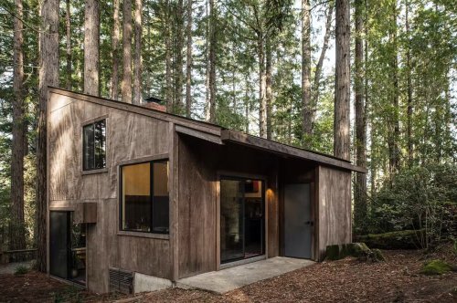 This restored tiny cabin maintains its midcentury charm while providing modern amenities