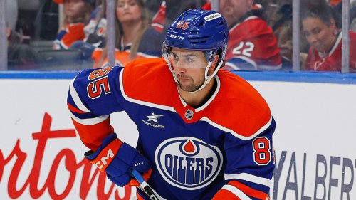 Oilers Make Surprising Blue Line Decision for Game 1 vs. Kings