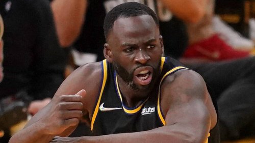 Watch: Warriors' Draymond Green punches Jordan Poole in face
