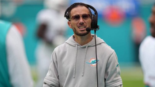 Mike McDaniel explains why Dolphins chose not to tie NFL scoring record