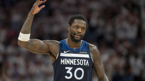 Led by Julius Randle, Wolves top Warriors to clinch series