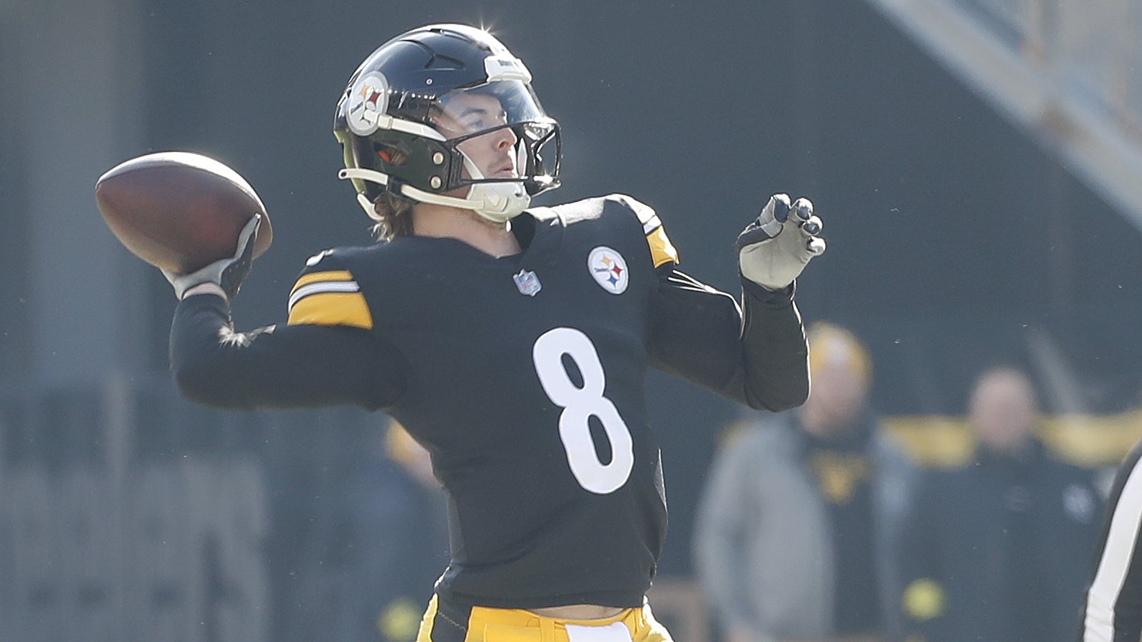 Steelers Quarterback Kenny Pickett Marries Amy Paternoster in New