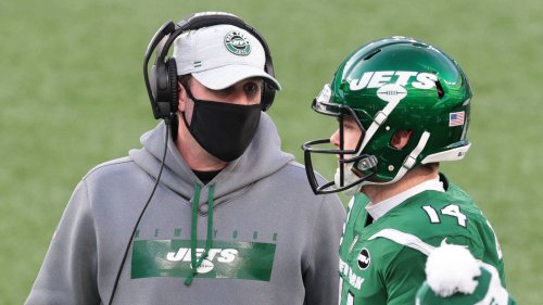 Le'Veon Bell: Jets' Adam Gase Ruined Sam Darnold's Career; Steelers' Mike Tomlin Would've Found Success With At least '9 wins'