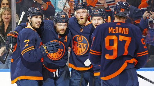Instant Reaction: Five-goal third period leads Oilers to 8-3 pounding over Sabres