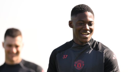 Journalist delivers ‘cherry on top’ news: Man Utd held ‘positive’ contract talks with ‘exceptional’ star