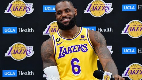 LeBron James On Wearing No. 6 After Bill Russell's Passing: "It's Pretty Cool To Live On His Legacy Wearing 6 This year, To Continue To Honor His Legacy."