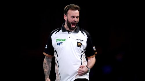 Ross Smith falls just short of Phil Taylor record in incredible Players Championship 16 win