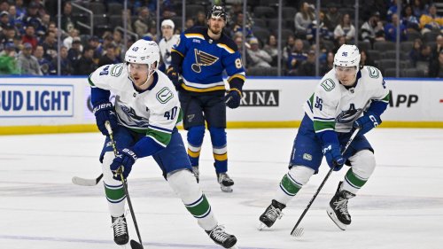 Elias Pettersson Picks Up A Point On Every Goal In Canucks’ 3-2 Win ...