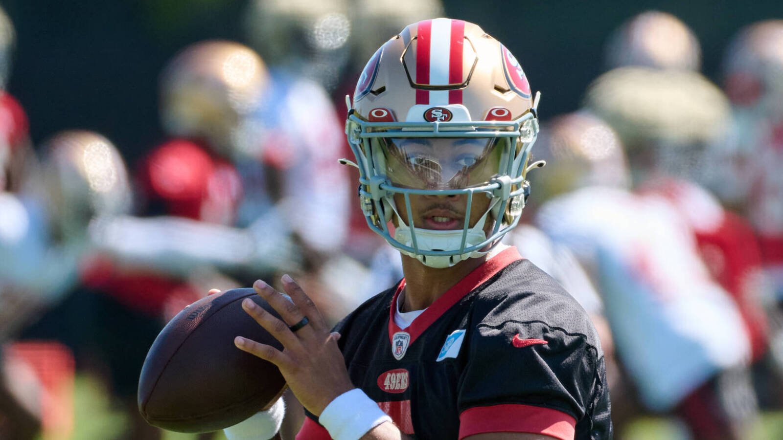 Tony Dungy believes it's ok for 49ers' Trey Lance to sit for now