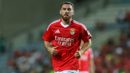Liverpool want to sign 19-G/A star who feels Arne Slot is the 'best coach in the world'