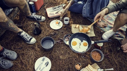 20 super-easy camping recipes