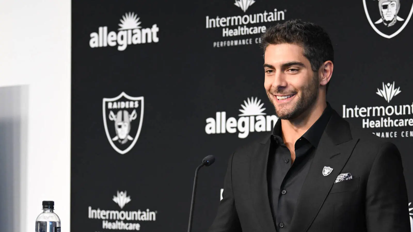 Las Vegas Raiders rejoice! Jimmy Garoppolo finally cleared medical