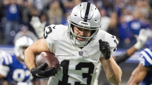 Pro Bowl WR Hunter Renfrow signs two-year, $32 million contract extension with Raiders