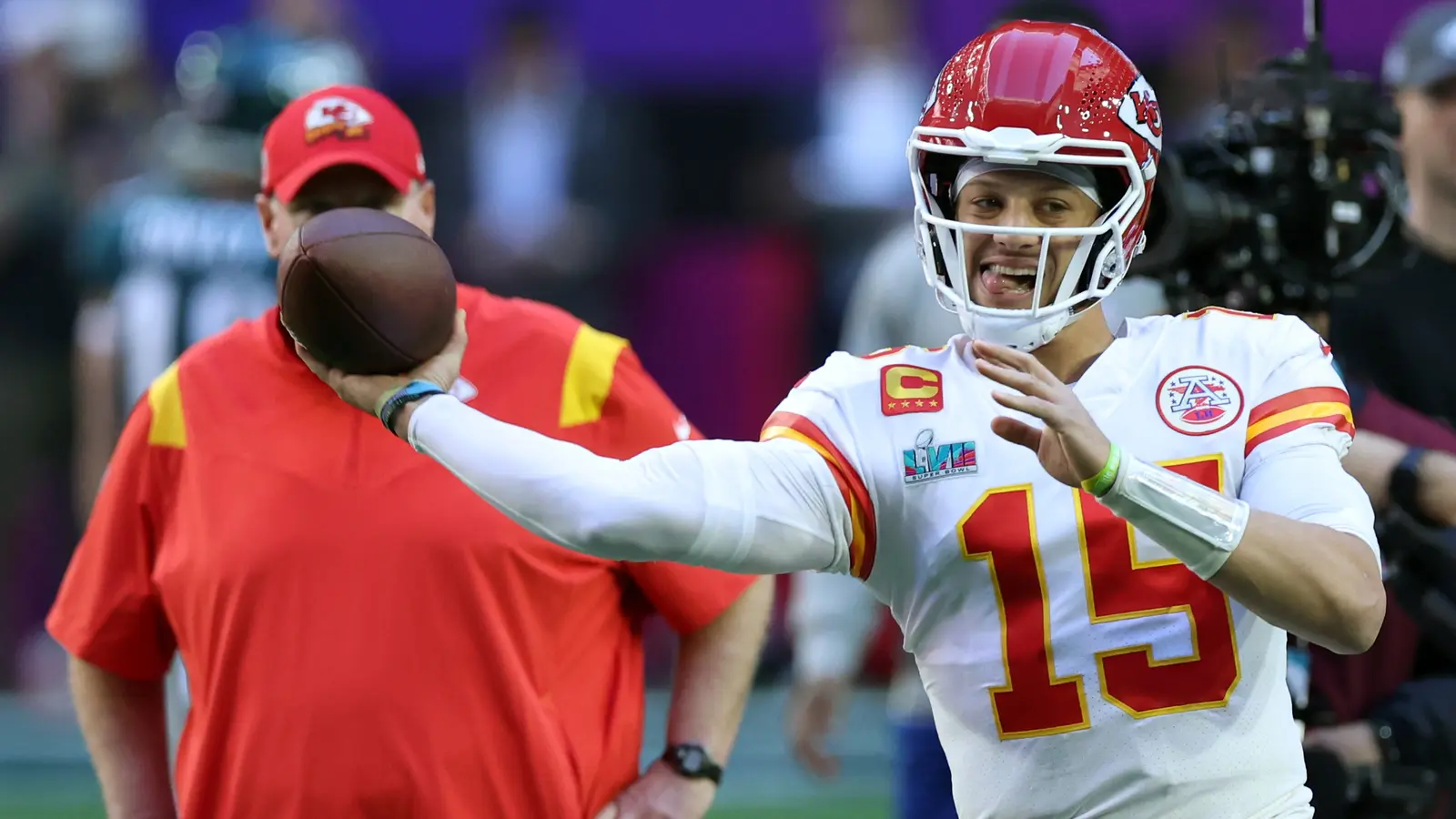 Tyreek Hill trade regrade: Chiefs plug-and-play wideout strategy lets  Patrick Mahomes