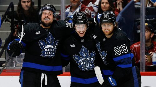 Bertuzzi nets birthday hat-trick as Maple Leafs extend winning streak with 4-3 win over Avalanche