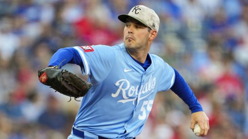 Royals place pair of top starters on 15-day IL
