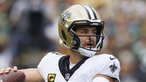 Report reveals extent of Derek Carr’s shoulder injury