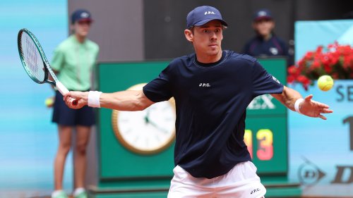 Alex de Minaur complains about crowd's behavior during Rome Open second-round win
