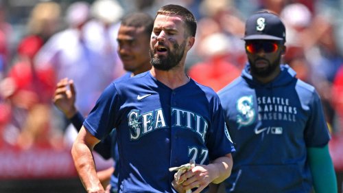 Jesse Winker gets standing ovation from Mariners fans
