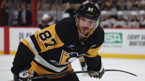 2025 IIHF World Championship: Crosby, Celebrini highlight top standouts from Day 9