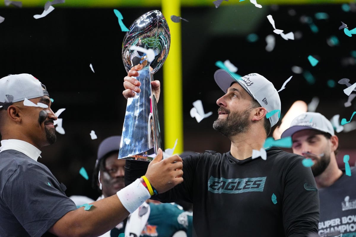 Super Bowl: Eagles' Nick Sirianni goes right from coaching hot seat to a championship