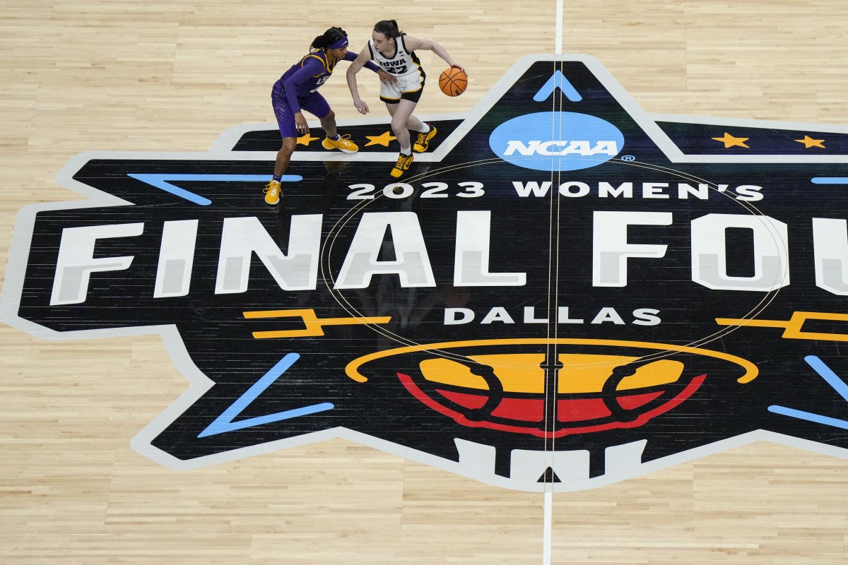 March Madness LSU Overwhelms Iowa to Win Program's First National