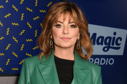 Shania Twain Recalls Being Airlifted to Hospital During 'Nightmare' Battle with Pneumonia, COVID