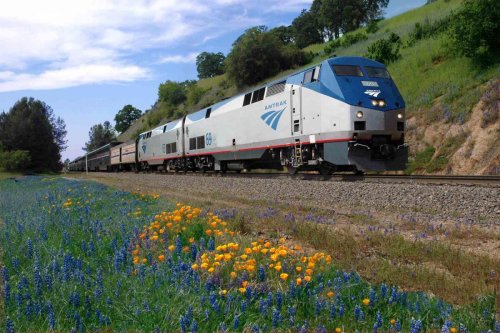 This 2,438-mile Train Trip From California to Chicago Offers Views of the Rockies and Sierra Mountains Like You've Never Seen Before