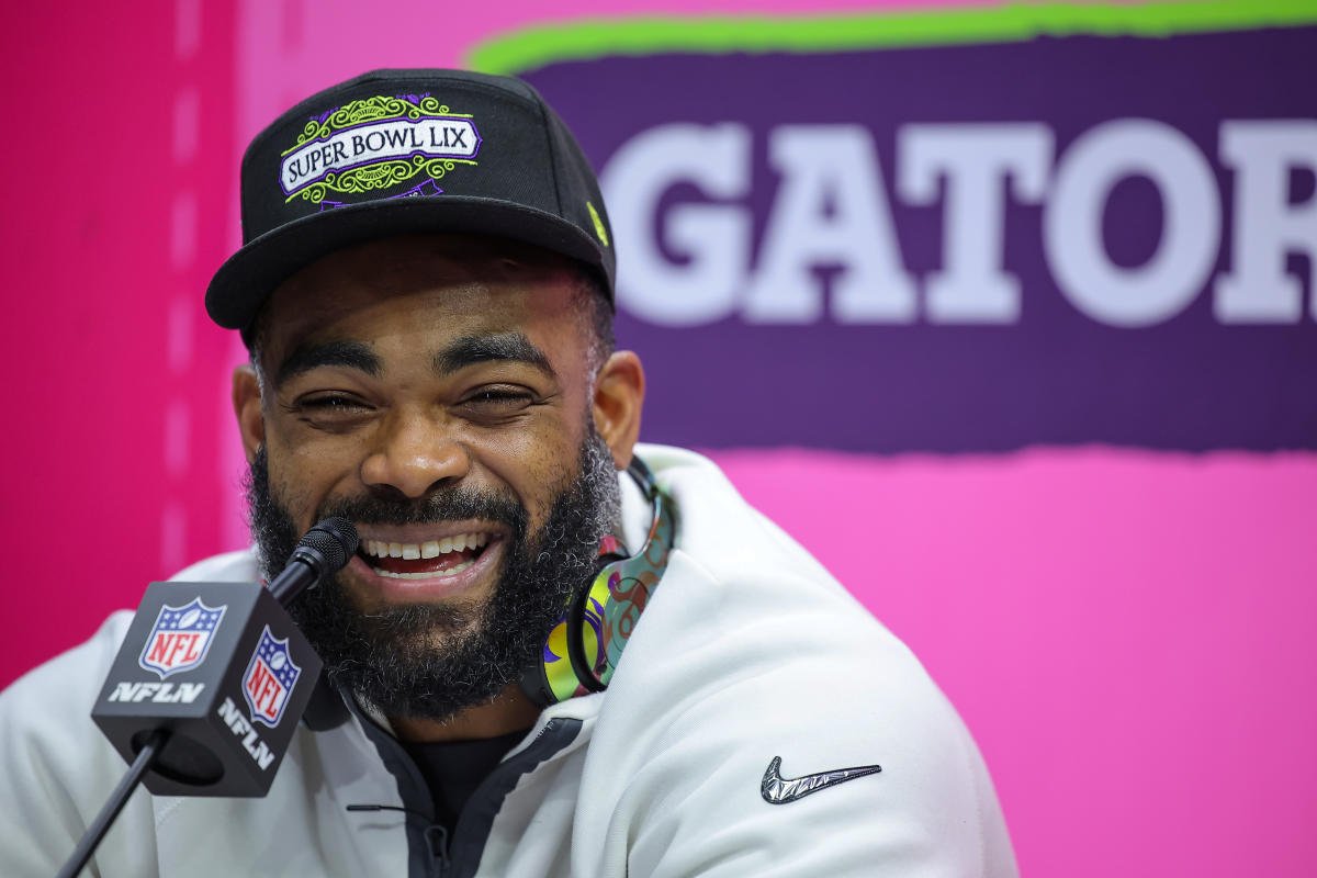 Super Bowl 2025 injury report: Eagles DE Brandon Graham active, Chiefs WR Skyy Moore listed as doubtful