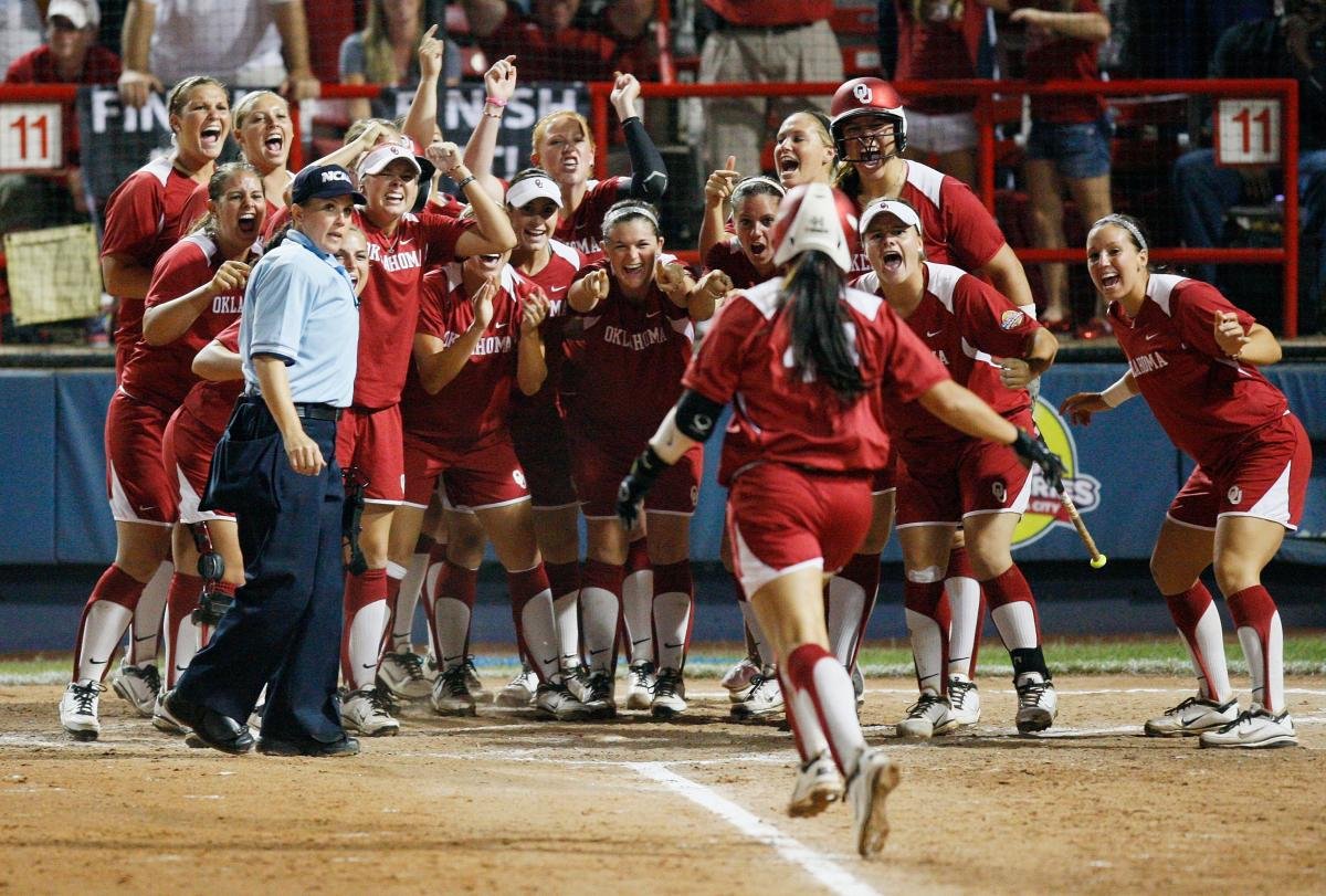 'Why are we wearing shorts?': Opinions still strong over one of softball's biggest debates