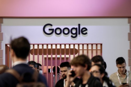Google may soon demo an ai search chatbot amid pressure from chatgpt 