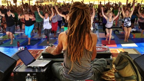 DJ Drez's 5 Tips for Creating the Ultimate Yoga Playlist
