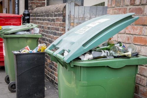 Leeds City Council announces plans for kerbside glass recycling collections in city for first time from summer