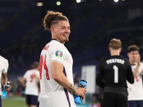'It was fun while it lasted': Kalvin Phillips shares holiday snaps as he heads back to Leeds