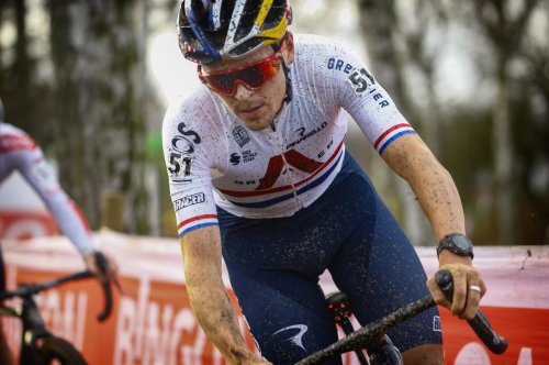 Tom Pidcock launches bid for global domination at UCI Cyclo-Cross World Championships