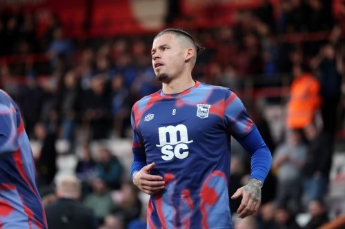 Manager casts doubt on Kalvin Phillips Leeds United reunion as Ipswich Town non-committal on loan stay