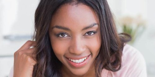 3 Unexpected Body Parts Women Are Weirdly Drawn To, According To Love Experts