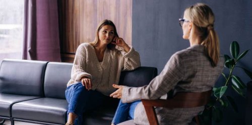 Relationship Experts Reveal The #1 Complaint They Hear From Unhappy Wives In Therapy