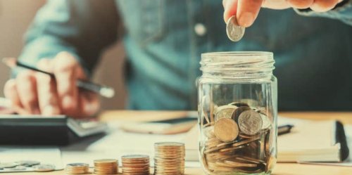 Woman Shares 7 Money Saving Tips For 'Regular People' Who Are Already Living Frugally