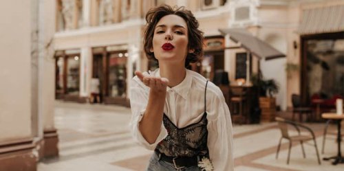 The Simple ’30-Second Rule’ Brilliant People Use To Win Others Over Almost Immediately