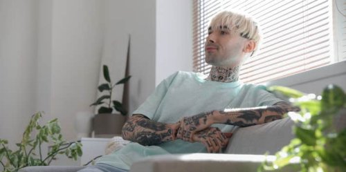 5 Traits That Reveal He's Not In Love