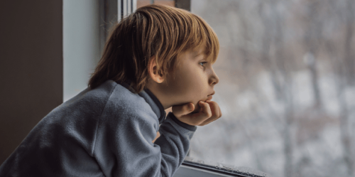 10 Things Emotionally Neglected Kids Grow Up Believing — That Are Simply Not True