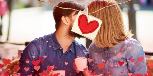 4 Small Things You Immediately Learn From A First Kiss