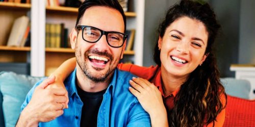 The Healthiest Relationships Are Built On These 3 Little Things, According To Renowned Psychologist